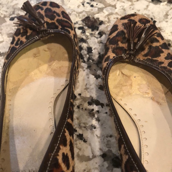 Joan & David Leather leopard print heels size 8 M - Picture 10 of 11